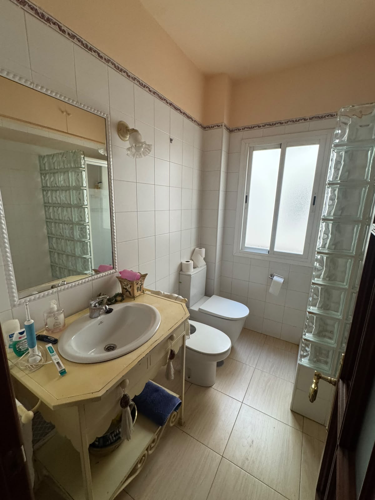 Baño de la vivienda en calle Maldonado