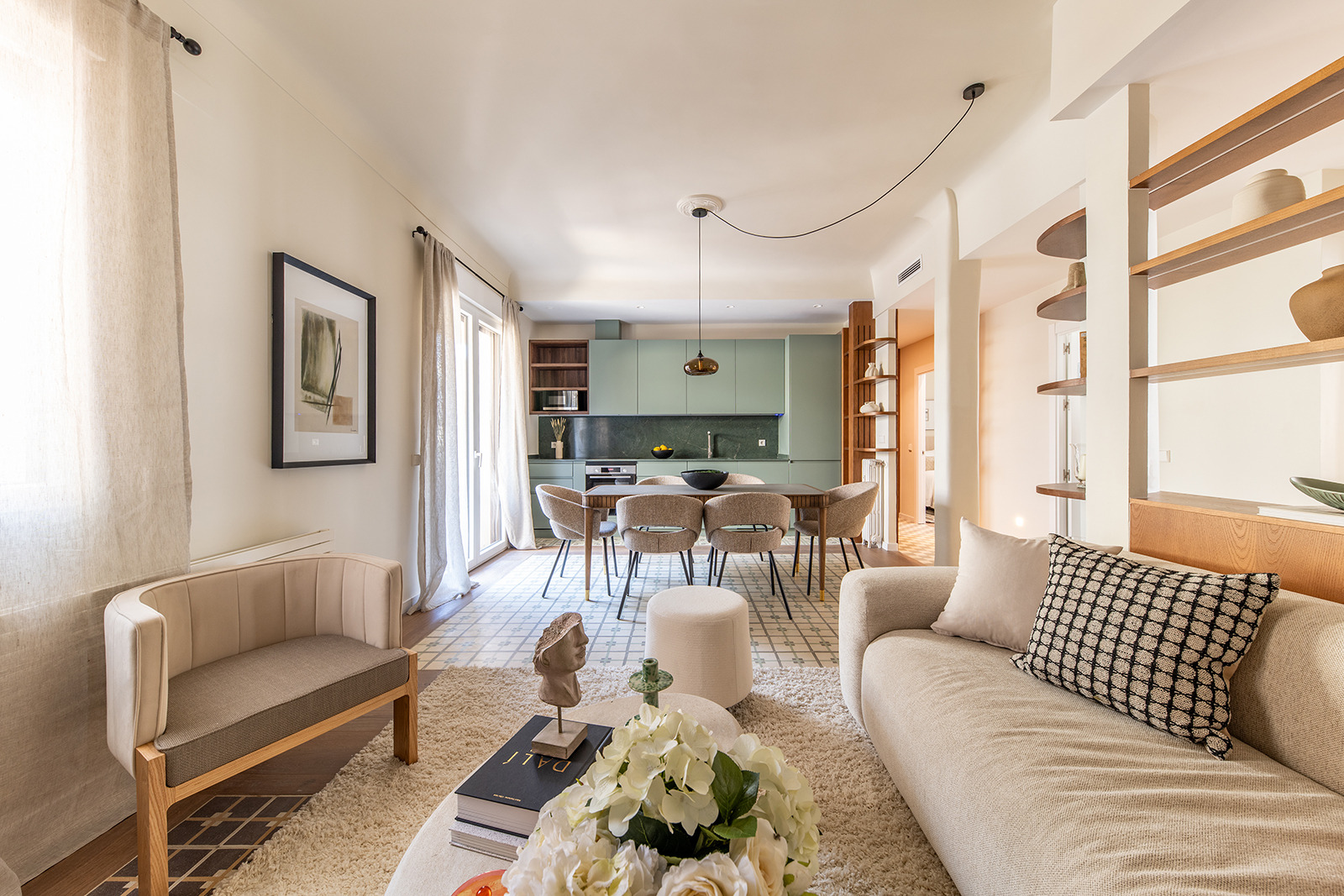 Apartamento reformado en Duque de Sesto